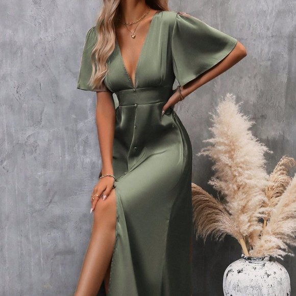 . Dresses & Skirts - Army Green Preppy Womens Plunging Neck Butterfly Sleeve Button Front Dress